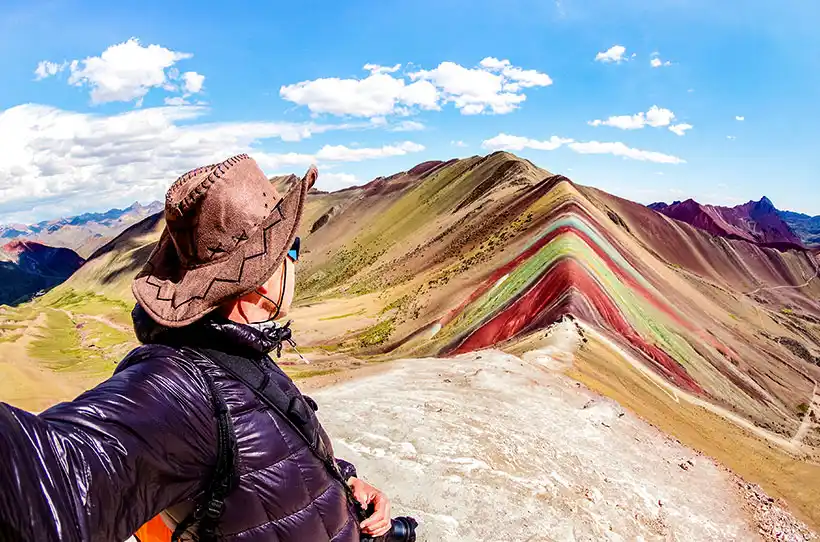 viajaya peru montañas de colores